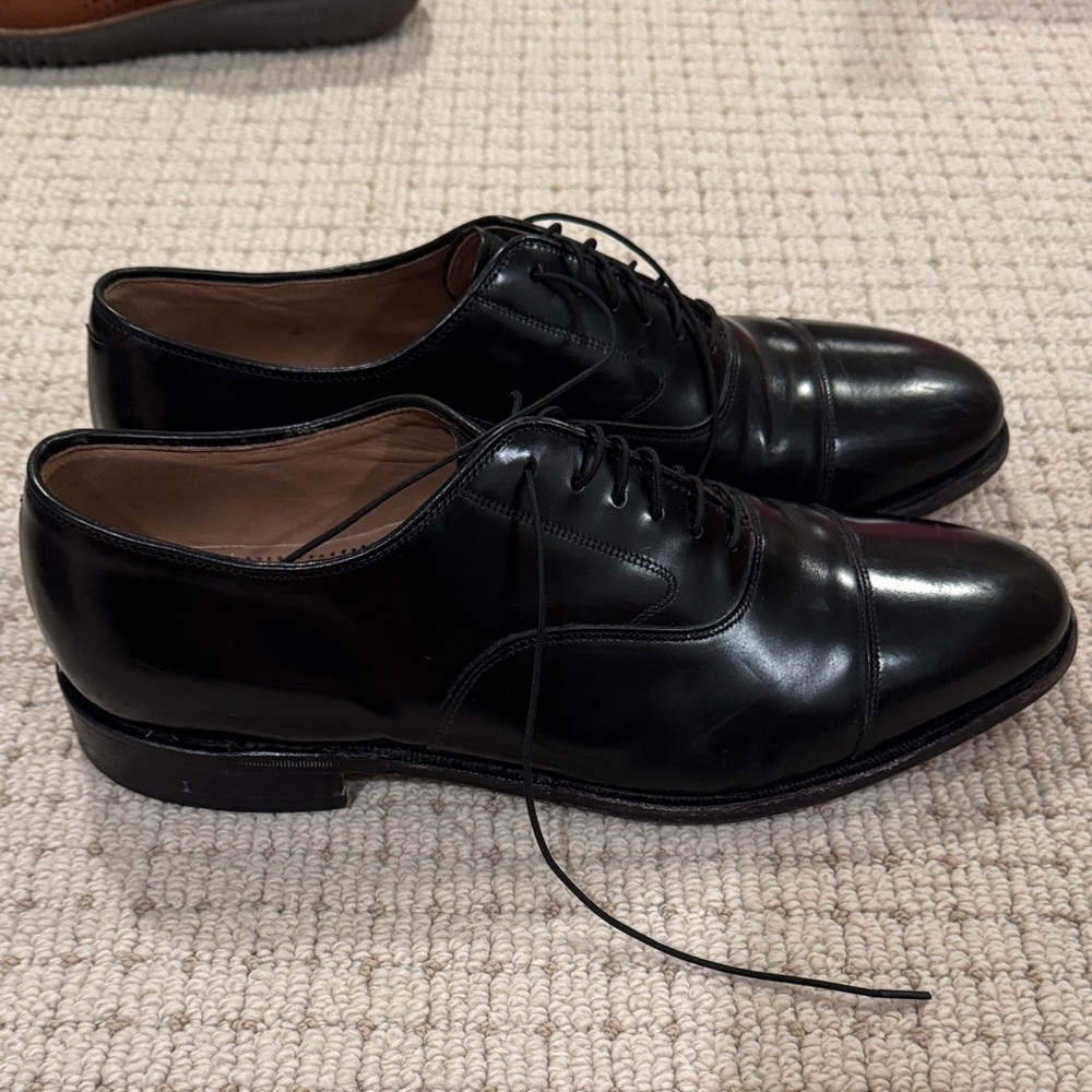Johnston & Murphy Classic Black Leather Men's Dress Shoes 11.5